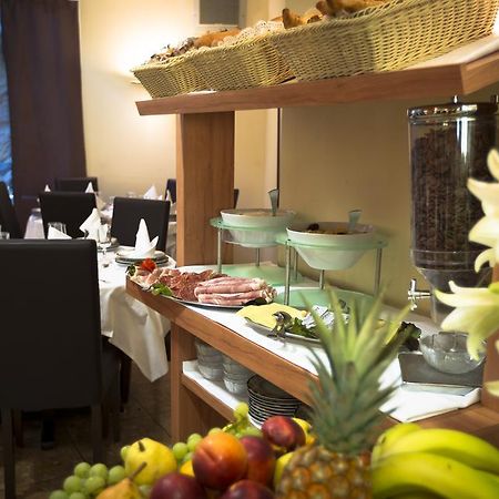 Hotel America Lourdes Eksteriør billede